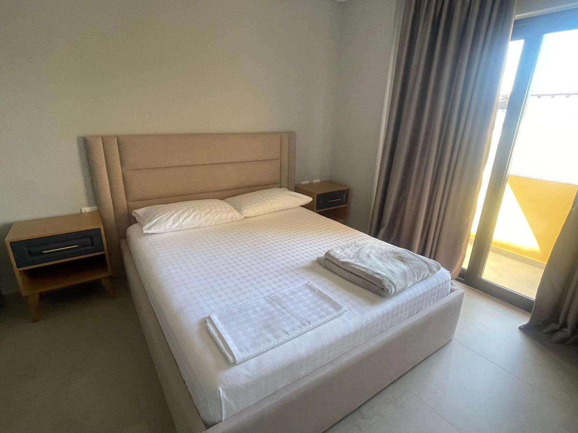 Luxury Rooftop Vlora Exterior foto
